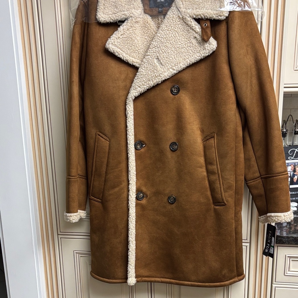 GUESS Men's Tan Pea Coat with Shearling Lining large NEW